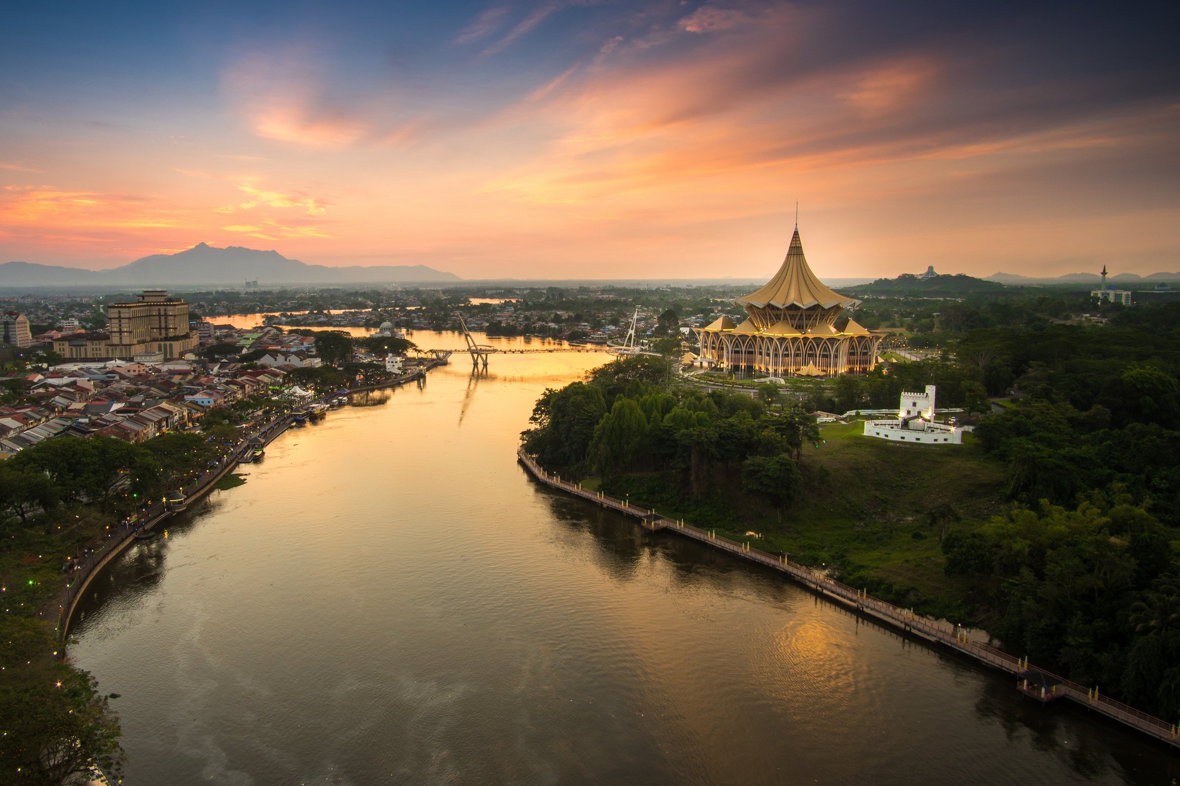 view capital city of sarawak